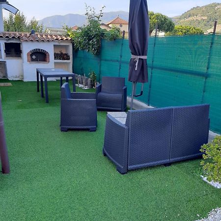 Casa Sveva, A Pochi Passi Dalle Spiagge E Dal Centro Di Arma Di Taggia. מראה חיצוני תמונה